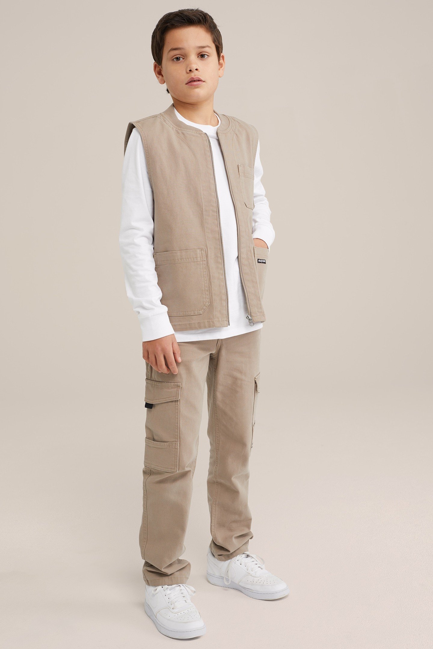 BOYS BODYWARMER LIGHT BROWN 4