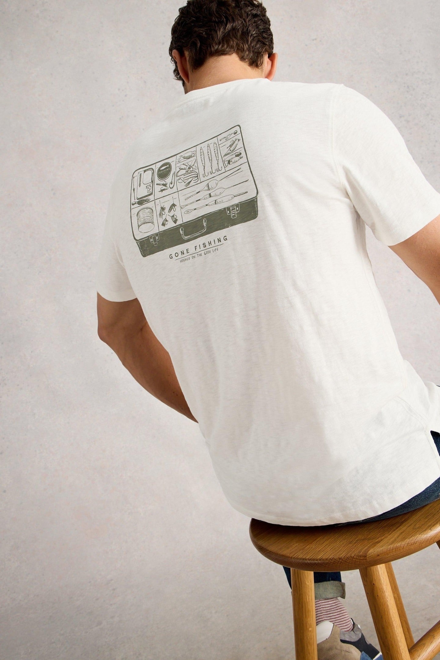 ABERSOCH GRAPHIC GONE FISHING WHITE PRINT 3